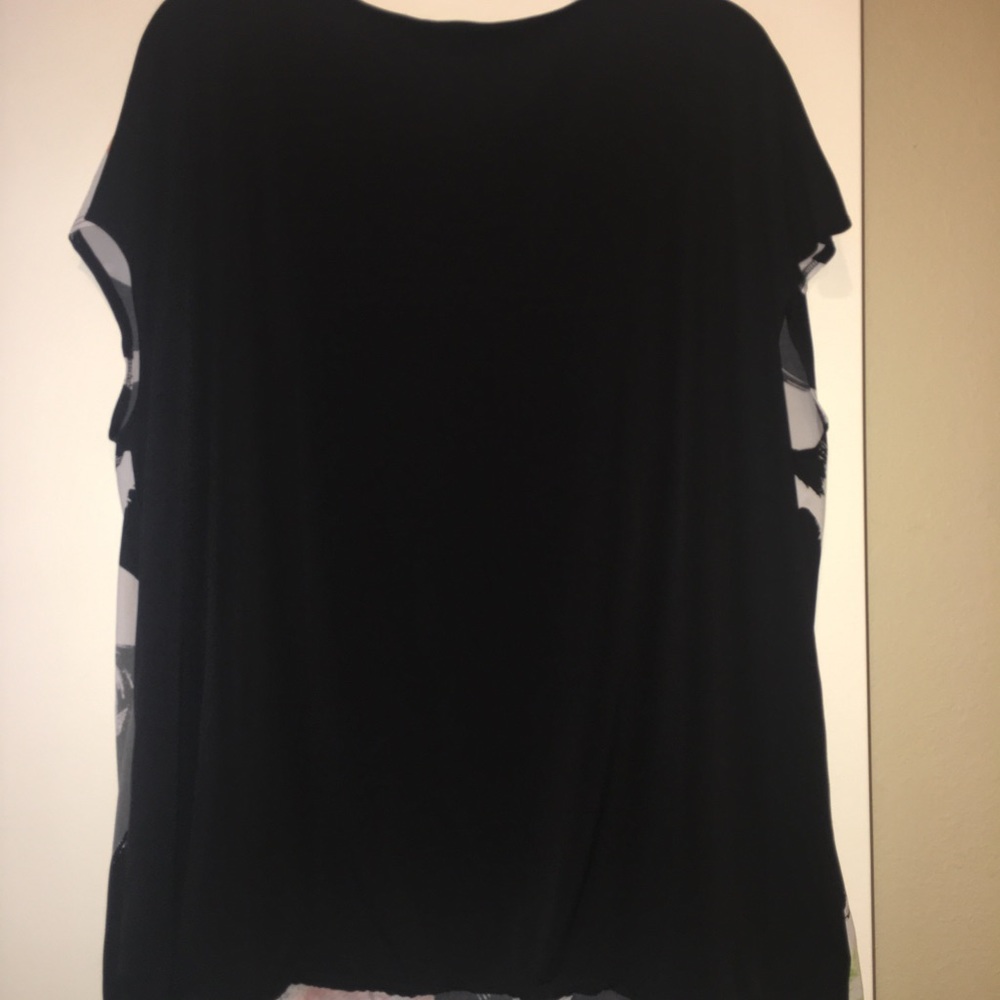♦️LN♦️Worthington Woman Blouse - Picture 2 of 3